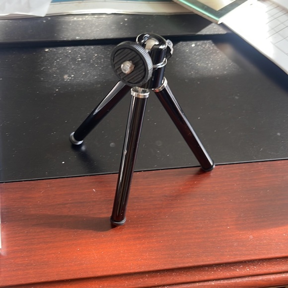 Phone tripod - Picture 2 of 4